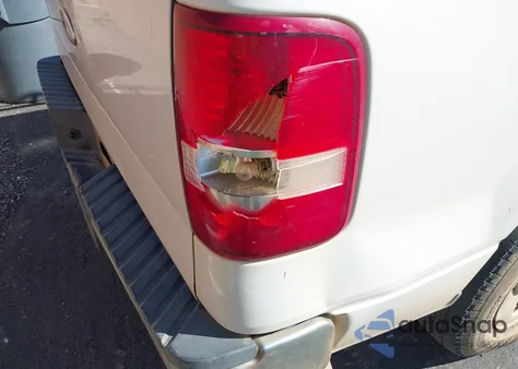 2004 Ford F-150 Xl/Xlt z USA, uszkodzony, nr VIN 1FTVX12544NA44950